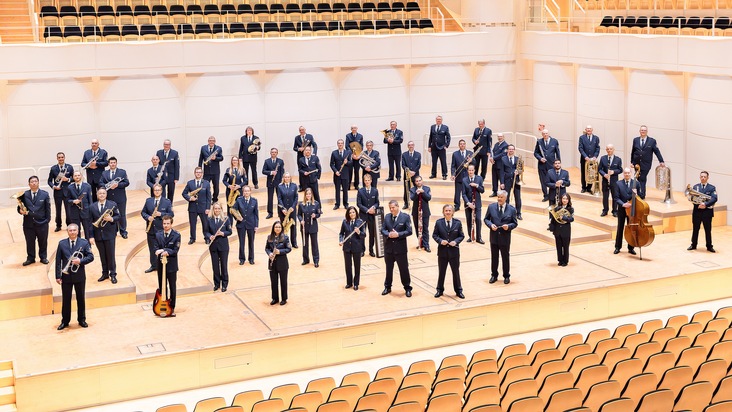 POL-MK: Adventskonzert mit dem Landespolizeiorchester und dem Jungen Chor 5nach5 für einen guten Zweck