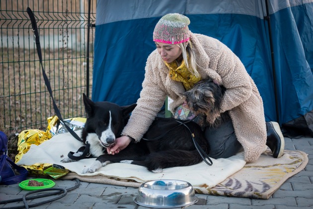 Ukraine: Winternothilfe für Menschen mit Haustieren ausgeweitet