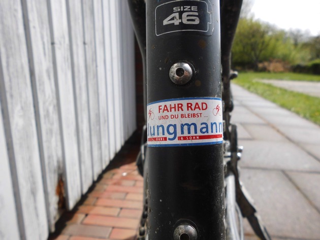 POL-WHV: Eigentümer gesucht - Polizei stellt Fahrrad in Bockhorn sicher (mit Bildern)