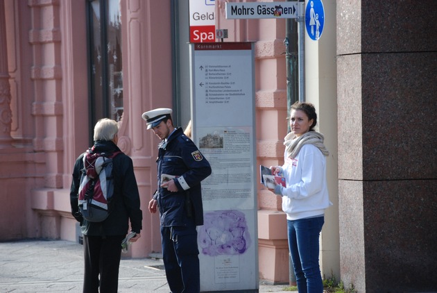 POL-PPTR: Einbruchschutz - Polizei sucht gezielt das Gespräch mit dem Bürger