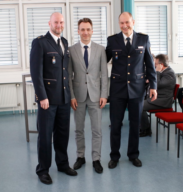 POL-OH: Wechsel in der Leitung der Polizeidirektion Hersfeld-Rotenburg - Schweitzer folgt auf Golomb