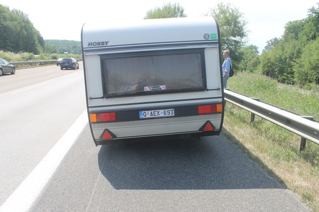 POL-VDKO: Verkehrsunfall mit leichtverletzter Person