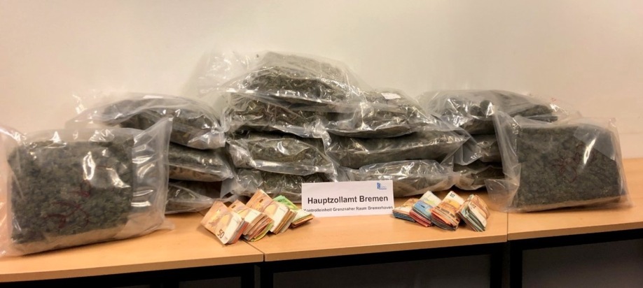 HZA-HB: Zoll stellt über 16 Kilo Marihuana sicher / Drogen waren in einem Transporter mit doppelten Boden versteckt