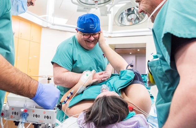 news aktuell (Schweiz) AG: Universitäts-Kinderspital Zürich gewinnt PR-Bild Award 2022 mit "Danke im OP-Saal!"