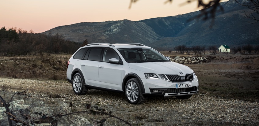 SKODA OCTAVIA SCOUT: Robuster Allrounder erhält neue Technik (FOTO)