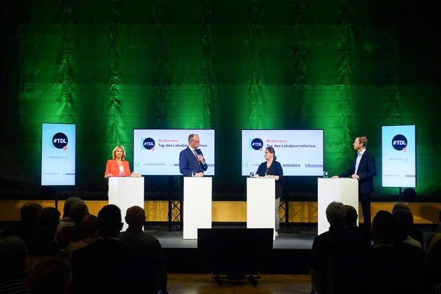 Bundeskanzler Merz bei Townhall in Salzwedel: "Lokalzeitungen sind und bleiben wichtig."