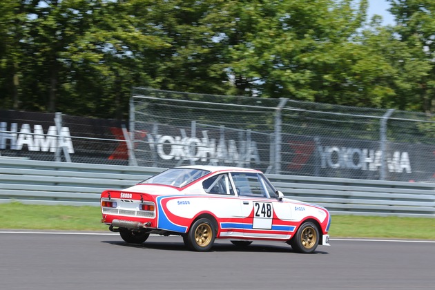 SKODA 130 RS startet beim ,24h-Classic&#039; im Rahmen der 24 Stunden Nürburgring (FOTO)