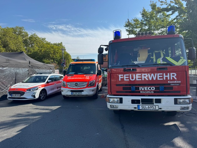 FW Hennef: Stadtfest in Hennef: Feuerwehr einsatzbereit rund um die Uhr