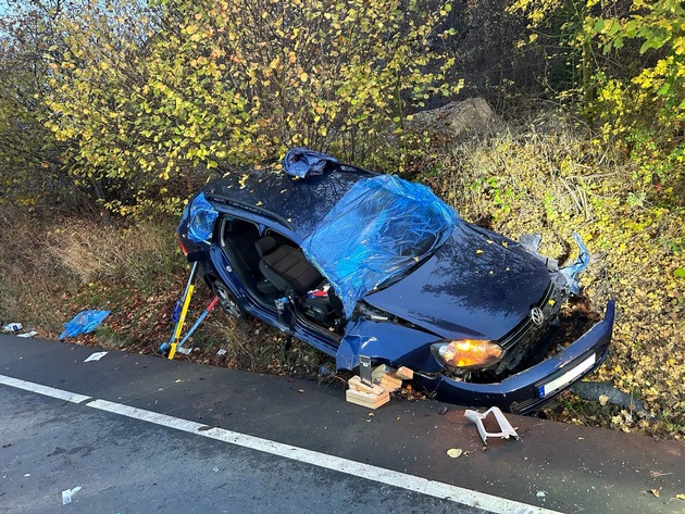 FW-OE: Schwerer Verkehrsunfall auf der B236 bei Lennestadt - Neukamp