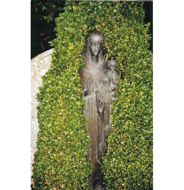 POL-KLE: Weeze- Diebstahl von Friedhof/ Zwei Bronzefiguren gestohlen
