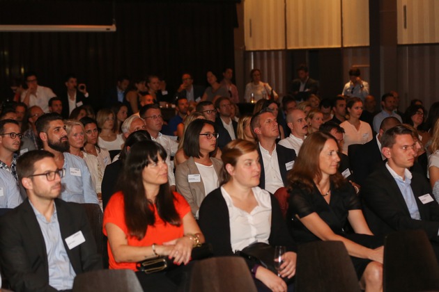 Swiss Award Corporate Communications: Von den sechs nominierten Projekten erhielten zwei die begehrte Award-Trophäe