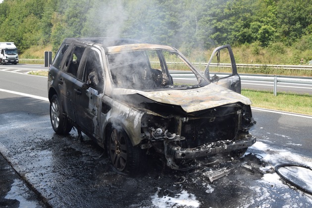 POL-PDKL: SUV geht in Flammen auf