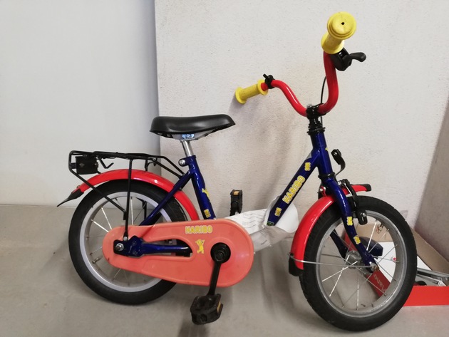 POL-STD: Polizei Stade sucht Eigentümer von Kinderfahrrädern