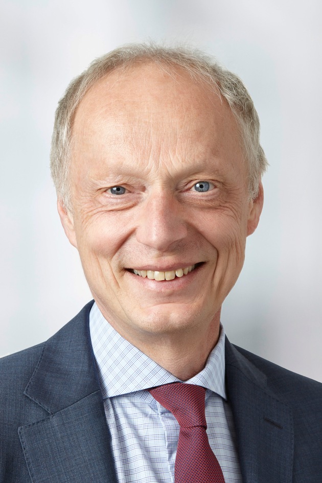 Uwe Thomsen: Sein Buch zur Rolle von Flüssiggas in der Energiewende