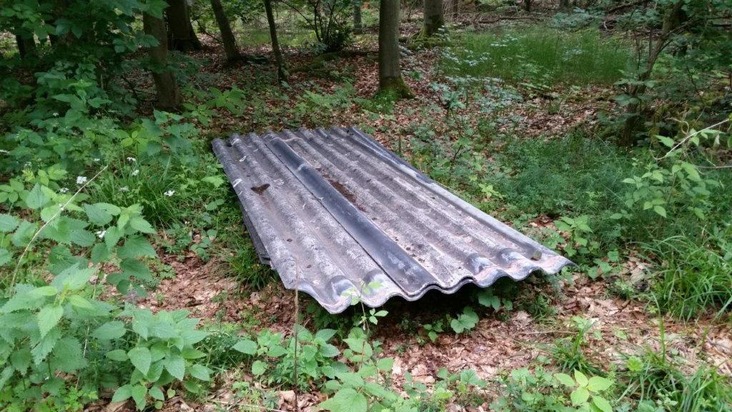 POL-KB: Bad Wildungen-Braunau - illegale Müllentsorgung von Asbestplatten, Polizei sucht Zeugen