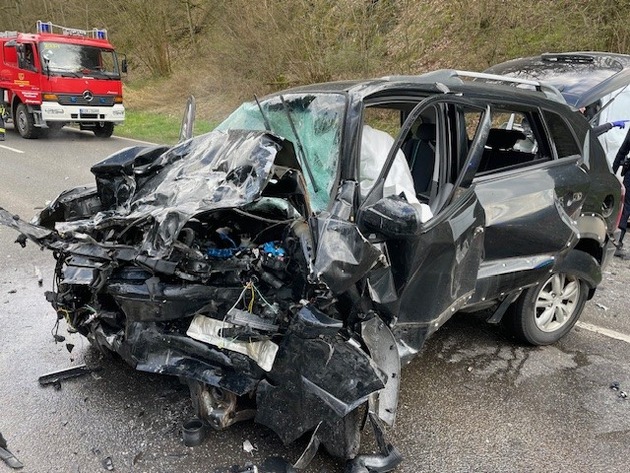 POL-PDTR: Nachtrag: Schwerer Verkehrsunfall L160 Fischbach