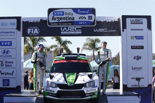 Pontus Tidemand und Jonas Andersson gewinnen die Rallye Argentinien und übernehmen WM-Führung (WRC 2) (FOTO)