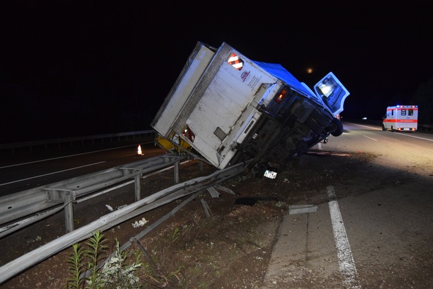 POL-PDKL: A6/Landstuhl, Zwei Leichtverletzte bei Auffahrunfall