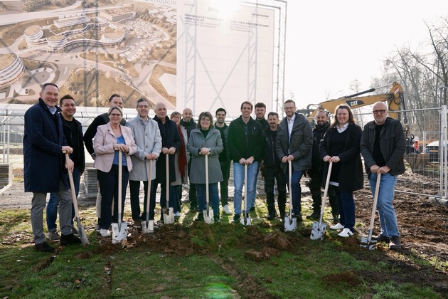 Outlet Montabaur - Startschuss für die Erweiterung: Satzungsbeschluss gestern, Baugenehmigung heute & feierlicher Spatenstich