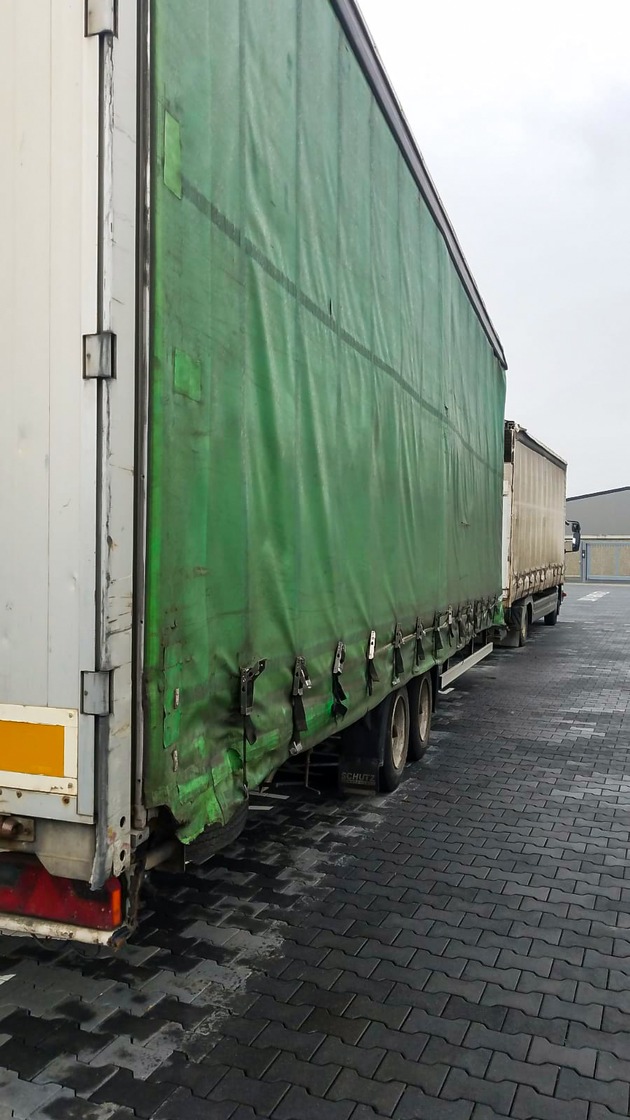 POL-WE: Weiterfahrt verboten - LKW-Gespann mit Mängeln unterwegs auf der A5