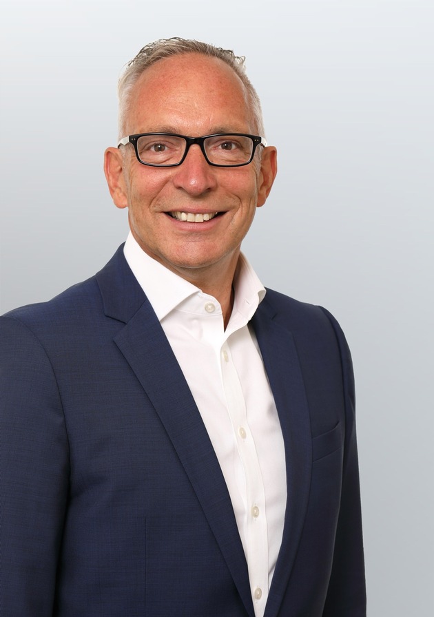 Pressemeldung: Olivia Jones erhält Deutschen Lesepreis 2024 - die Queen der Leseförderung