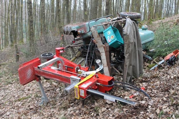 POL-OE: Unfall bei Waldarbeiten in Saßmicke