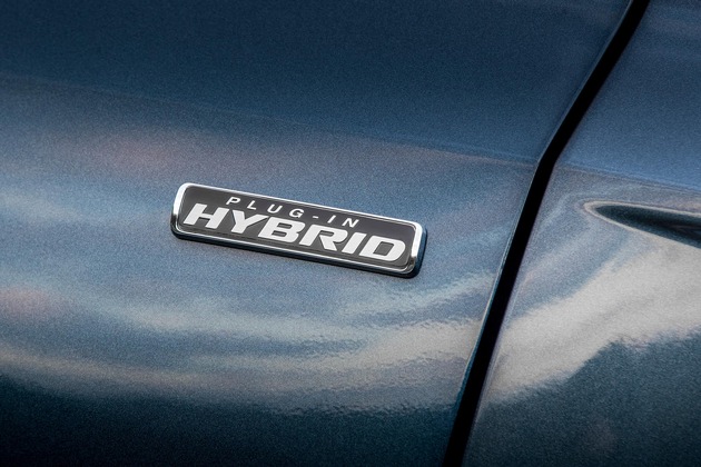 Ford bietet den Kuga PHEV auch nach Ablauf der Plug-in-Hybridförderung mit bis zu 6.750 Euro PHEV-Bonus an