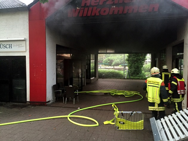 FW-HAAN: Brand in einer Bäckerei