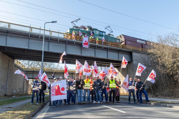 230 Leag-Beschäftigte heute im Warnstreik