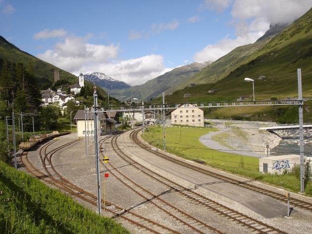 Neue Serviceanlage und Infrastrukturstützpunkt Hospental: Ortsbildschutz steht dem geplanten Projekt der Matterhorn Gotthard Bahn in Hospental entgegen