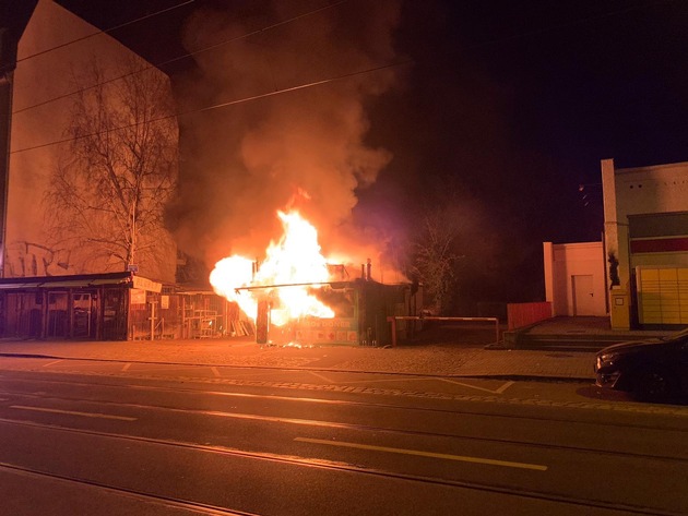 FW Dresden: Informationen zum Einsatzgeschehen der Feuerwehr Dresden vom 8. Februar 2023