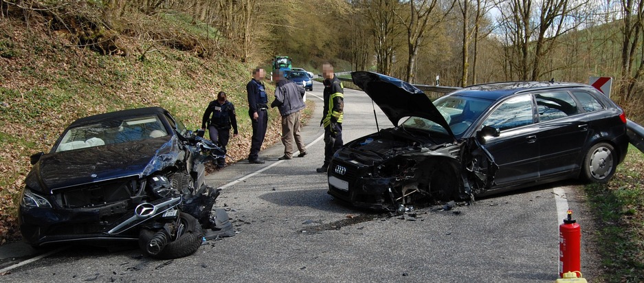 POL-PPWP: Niederkirchen: Drei Verletzte und zwei Totalschäden