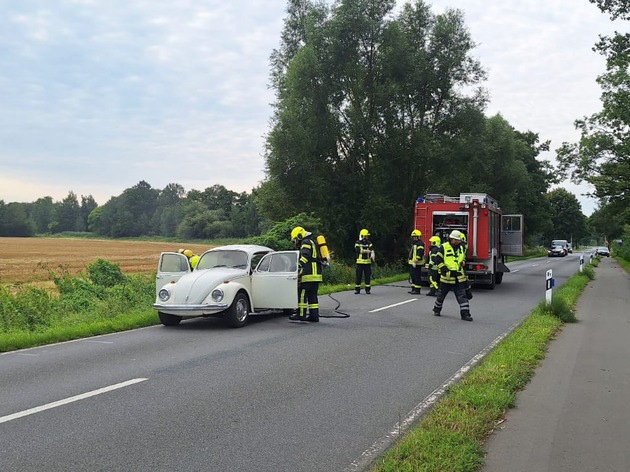 FW Flotwedel: PKW-Brand erfordert Einsatz der Ortsfeuerwehr Offensen