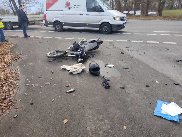 POL-STD: 16-jähriger Motorradfahrer bei Unfall auf der Bundesstraße 3 in Ketzendorf leicht verletzt
