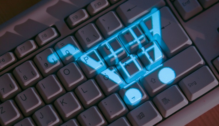 EU stärkt Verbraucherrechte beim Online-Kauf
