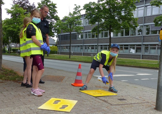 POL-HK: Rücksicht kommt an - Schulbeginn in Niedersachsen Verkehrswachten und Polizei im Heidekreis mahnen zu erhöhter Aufmerksamkeit