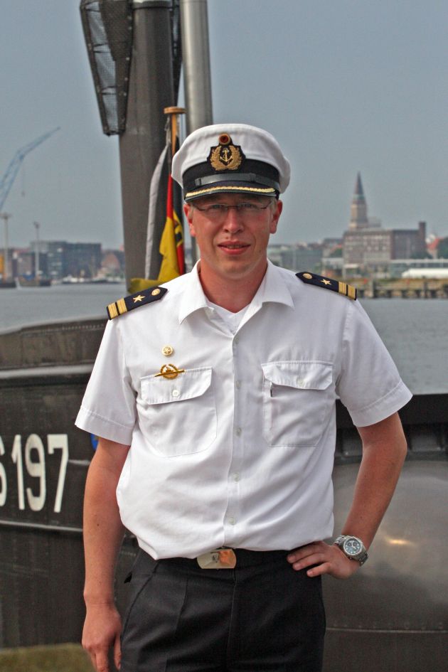 Deutsche Marine - Pressemeldung (Porträt): Thüringer ist jüngster U-Boot-Kommandant seit Gründung der Bundeswehr