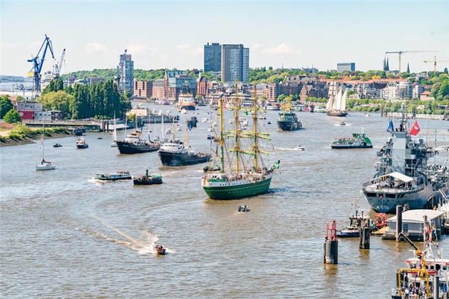 836. HAFENGEBURTSTAG HAMBURG: Schiffe, Menschen, Emotionen - drei Tage Hafenleben pur