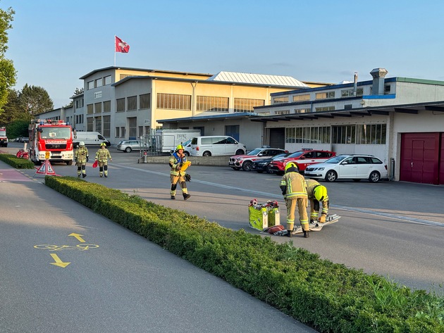 FW Konstanz: Gemeinsam Stark, Übung der Feuerwehren Kreuzlingen und Konstanz
