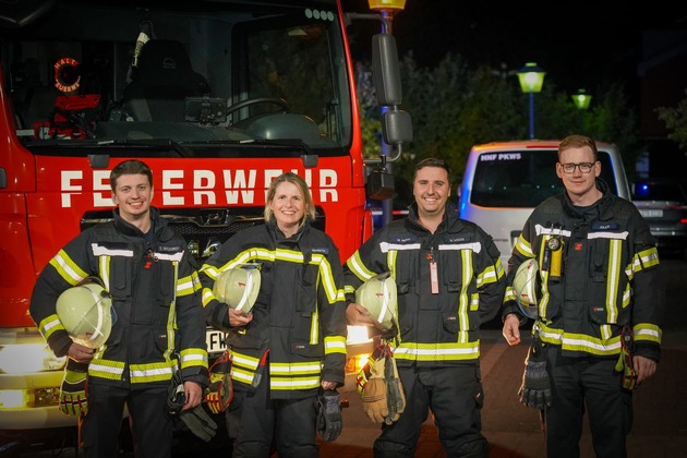 FW Hennef: Feuerwehr Hennef unterstützt das Stadtfest mit zahlreichen Kräften