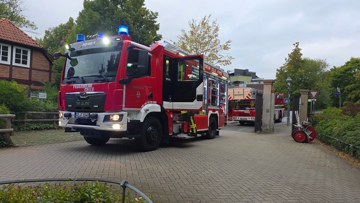 FW Celle: Feuer auf öffentlicher Toilette