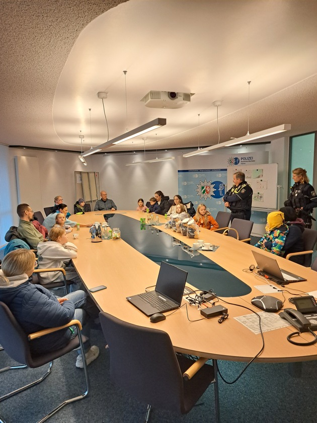 POL-HAM: Malwettbewerb für Kinder ein voller Erfolg