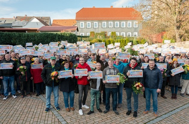 Deutsche Postcode Lotterie: Das gab es noch nie: Postcode-Monatsgewinn geht zum zweiten Mal in den Glücksort Gräfenroda