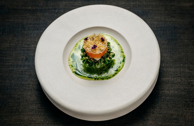 Signature Dish im PURS: Peter Fridén bringt nordischen Kalix Löjrom auf den Teller