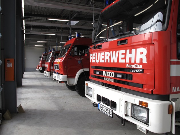 FW-AR: Basislöschzug 6 stellt neues gemeinsames Gerätehaus vor