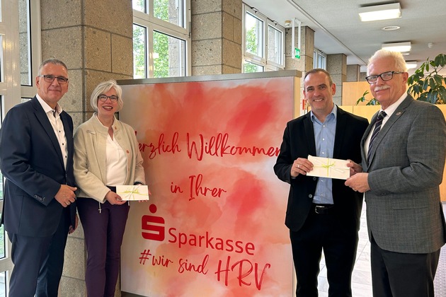 POL-ME: &quot;Dank an die Bank&quot; - aufmerksame Bankmitarbeitende verhindern Betrug - 2505124