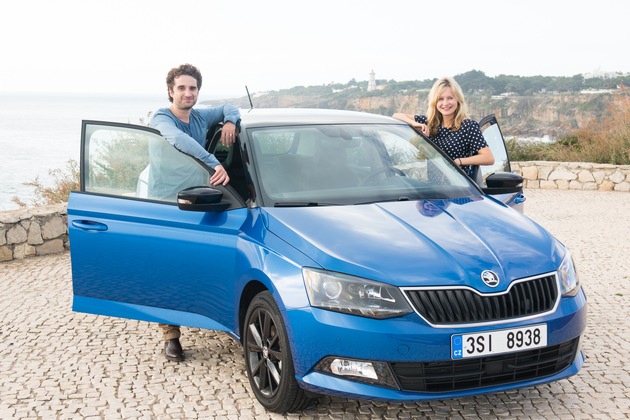 Testfahrt in Lissabon: Prominente entdecken den neuen SKODA Fabia (FOTO)