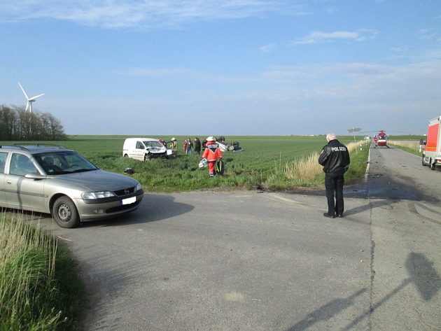 POL-FL: Schwerer Verkehrsunfall- 75-Jähriger in Lebensgefahr