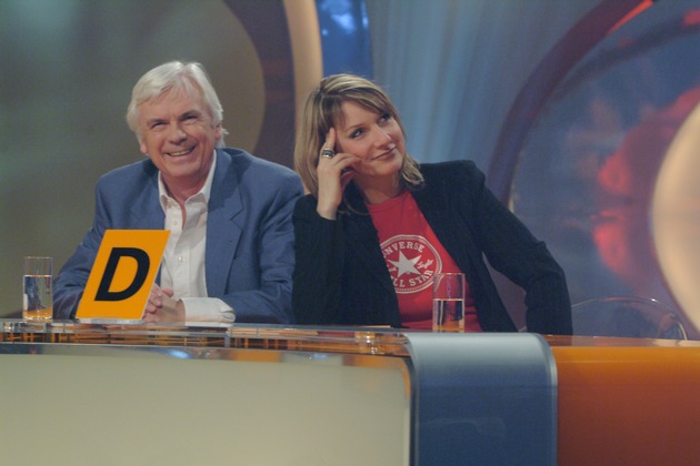 Bernhard Hoecker, Kim Fischer und Markus zu Gast bei: &quot;Weißt Du noch? Das Retro Quiz&quot; mit Karl Dall, Jenny Elvers-Elbertzhagen und Dieter Kürten bei Kabel 1