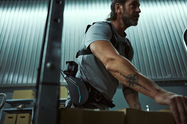 Neues Exoskelett von ‚SUITX by Ottobock‘ startet in Serie